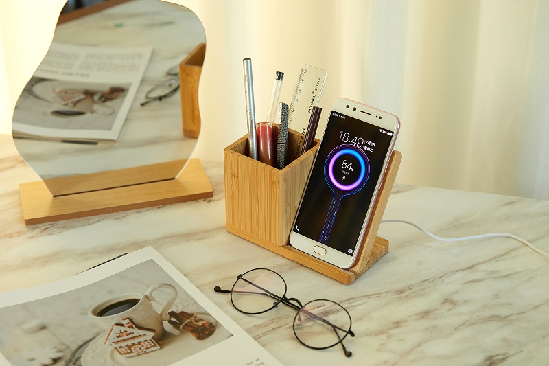 W1090-Bamboo charger pen holder.jpg