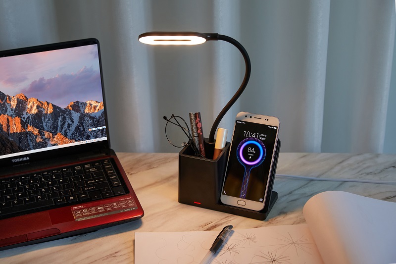 Wireless charger pen holder with night light-black-CM1040 .jpg